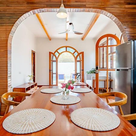 Markisa Villas - Private Pool Villas On Гили-Эйр Экстерьер фото