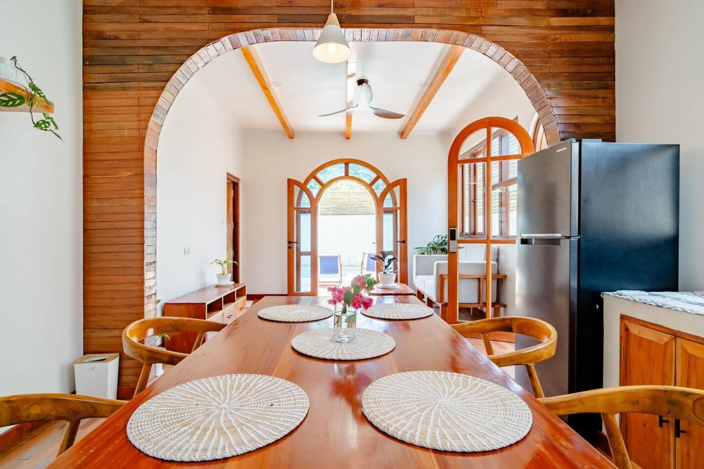 Markisa Villas - Private Pool Villas On Гили-Эйр Экстерьер фото
